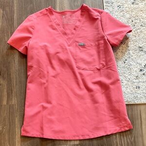 Figs Catarina Scrub Top in Desert Rose